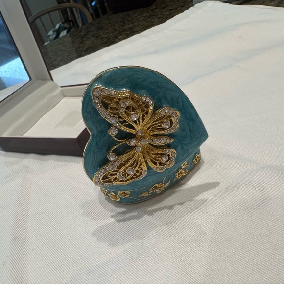 Jewelry Box - Picture 4 of 4